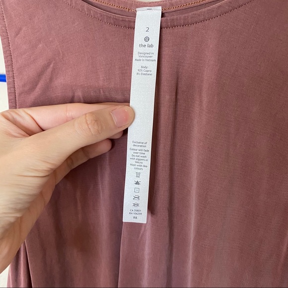 LULULEMON Lab red dust Restore tunic tank - Picture 7 of 11